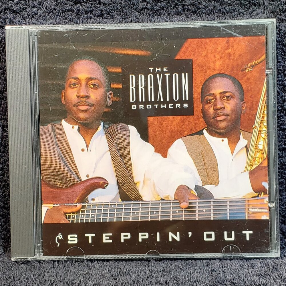 VINTAGE THE BRAXTON BROTHERS...STEPPIN' OUT...COMPACT DISC...1996